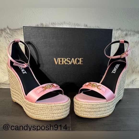 VERSACE MedusaEspadrille Platform Wedge
NWT | EU 39 - Picture 2 of 9